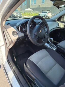 
										2014 Chevy Cruz full									