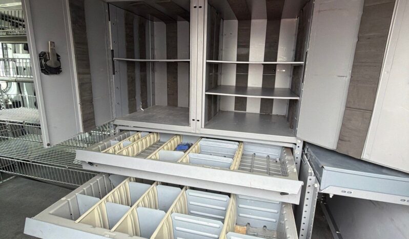 
								2010 Ford Econoline E-250 full									