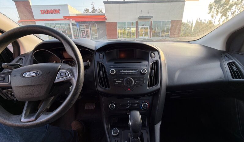 
								2016 Ford Focus full									