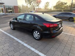 
										2016 Ford Focus full									