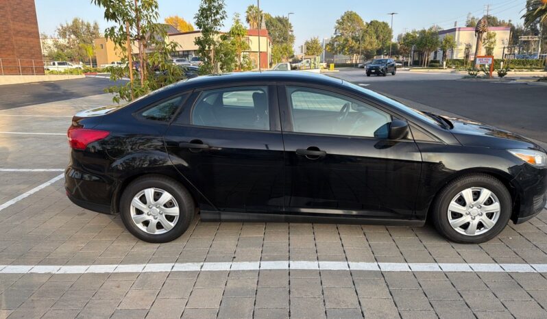 
								2016 Ford Focus full									