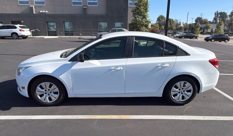 
								2014 Chevy Cruz full									