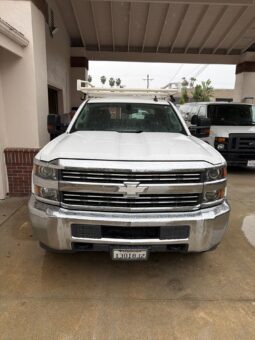 
										2016 Chevy Silverado 2500 Crew Cab full									